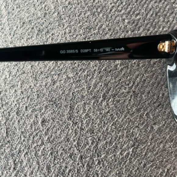 Gucci Sunglasses - Picture 3 of 5